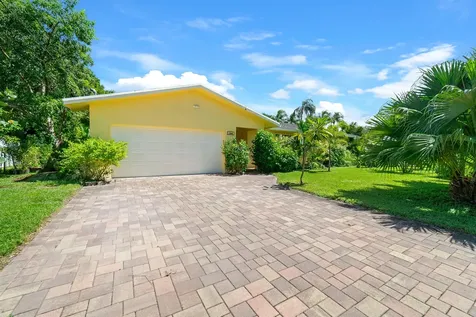 1040 Renmar Drive Plantation FL 33317