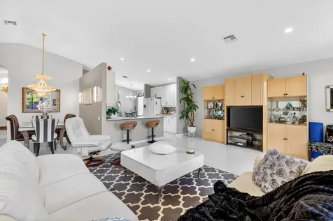 5050 Polly Park Lane Boynton Beach FL 33437