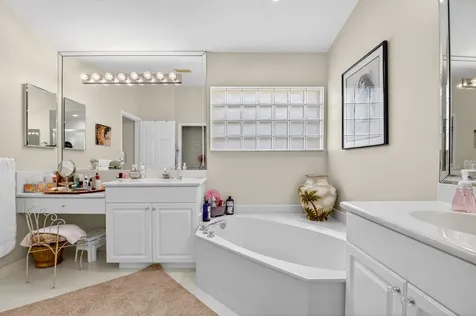 5050 Polly Park Lane Boynton Beach FL 33437