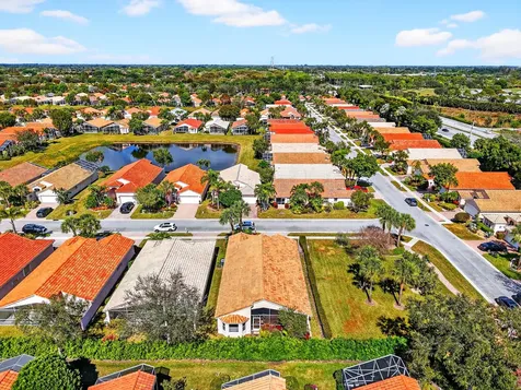 5050 Polly Park Lane Boynton Beach FL 33437