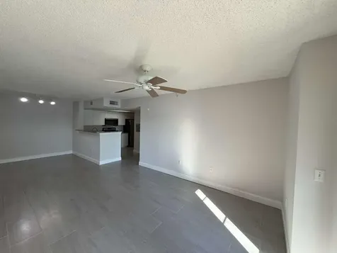 5035 Wiles Road Coconut Creek FL 33073