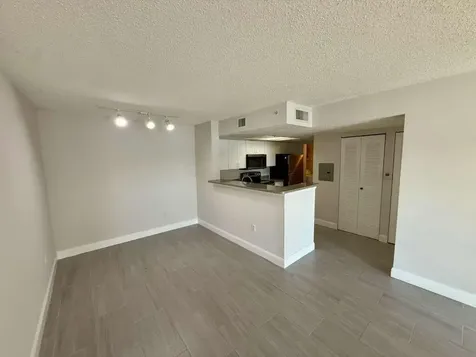 5035 Wiles Road Coconut Creek FL 33073