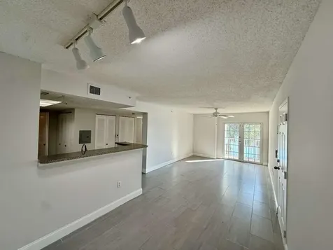 5035 Wiles Road Coconut Creek FL 33073