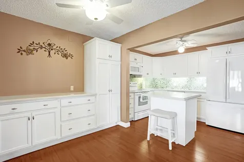 426 Pine Glen Lane Greenacres FL 33463