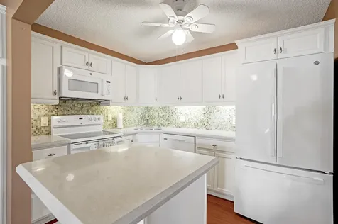 426 Pine Glen Lane Greenacres FL 33463