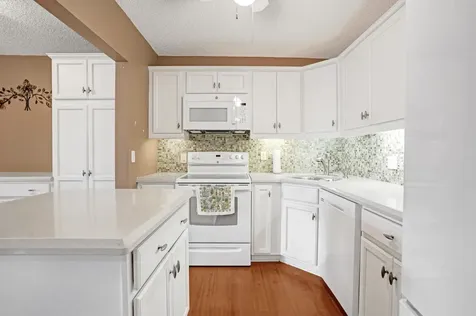 426 Pine Glen Lane Greenacres FL 33463