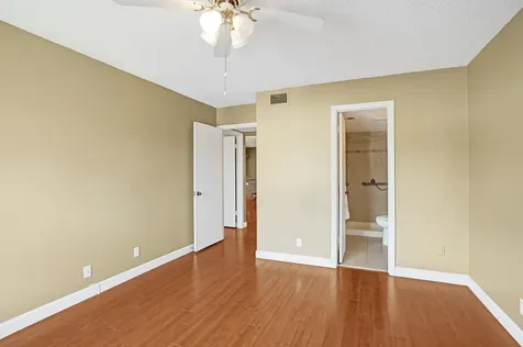 426 Pine Glen Lane Greenacres FL 33463
