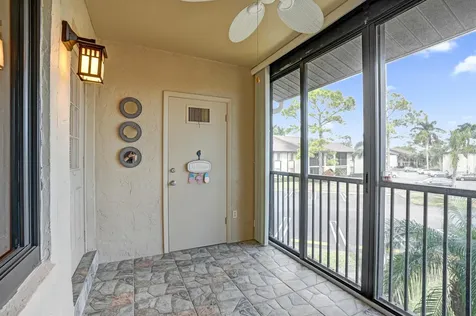 426 Pine Glen Lane Greenacres FL 33463