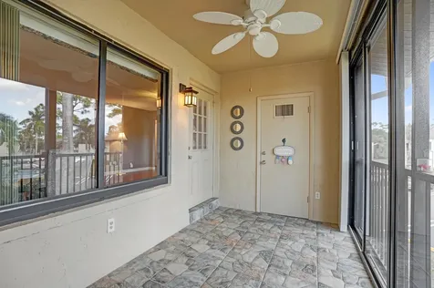 426 Pine Glen Lane Greenacres FL 33463