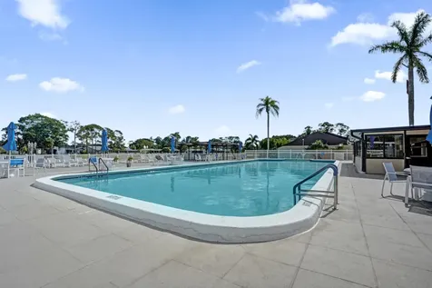 426 Pine Glen Lane Greenacres FL 33463