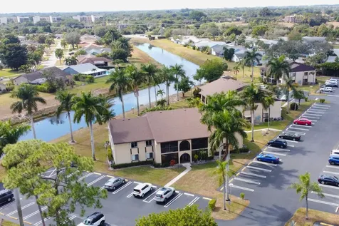 426 Pine Glen Lane Greenacres FL 33463