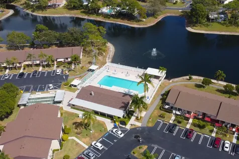 426 Pine Glen Lane Greenacres FL 33463