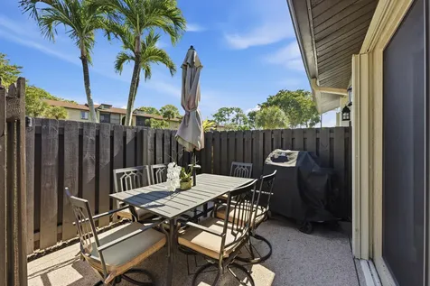 705 Sunny Pine Way Greenacres FL 33415
