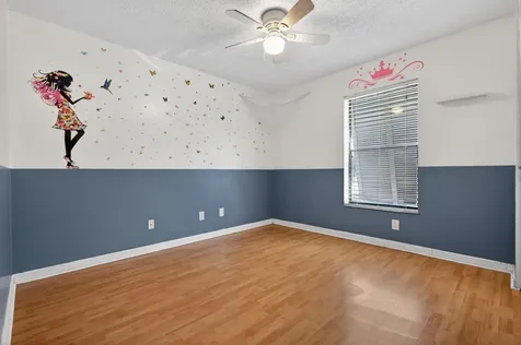 1340 E Golfview Drive Pembroke Pines FL 33026