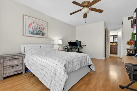 1340 E Golfview Drive Pembroke Pines FL 33026