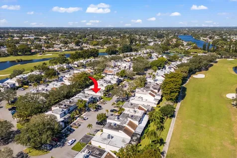 1340 E Golfview Drive Pembroke Pines FL 33026