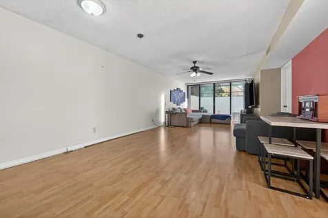 1340 E Golfview Drive Pembroke Pines FL 33026