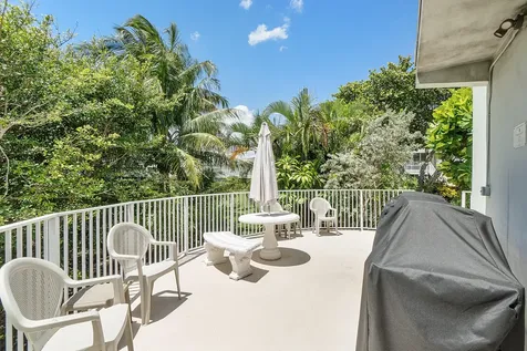 1221 Hillsboro Mile Hillsboro Beach FL 33062