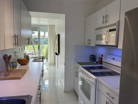1221 Hillsboro Mile Hillsboro Beach FL 33062