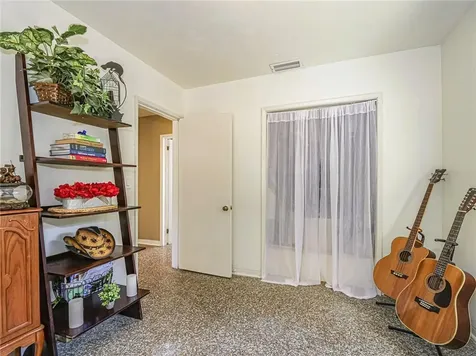 2049 50th Avenue Vero Beach FL 32966