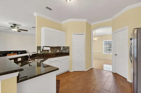 6871 Nw Hogate Circle Port Saint Lucie FL 34983