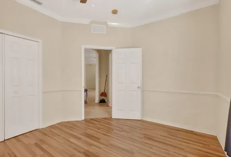 6871 Nw Hogate Circle Port Saint Lucie FL 34983