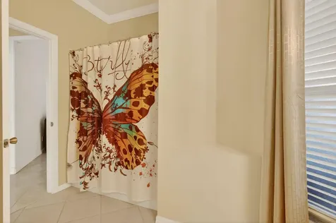 6871 Nw Hogate Circle Port Saint Lucie FL 34983