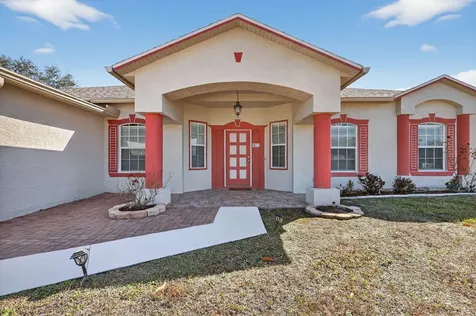 6871 Nw Hogate Circle Port Saint Lucie FL 34983