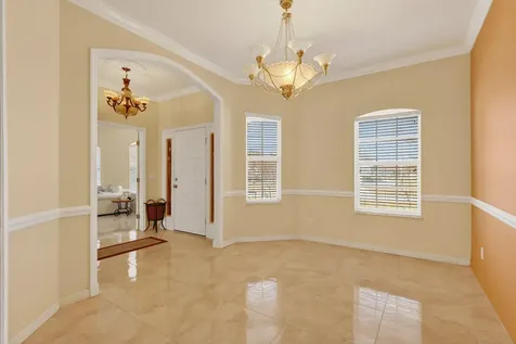 6871 Nw Hogate Circle Port Saint Lucie FL 34983
