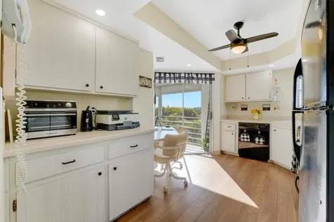 3590 Via Poinciana Lake Worth FL 33467