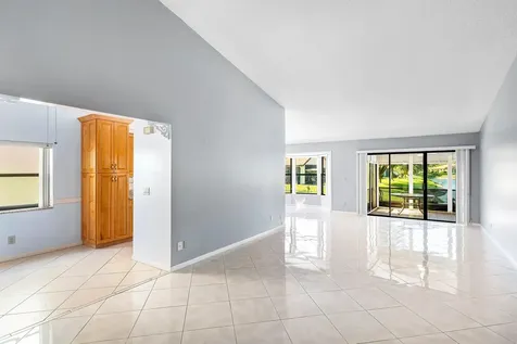 4799 Boxwood Circle Boynton Beach FL 33436
