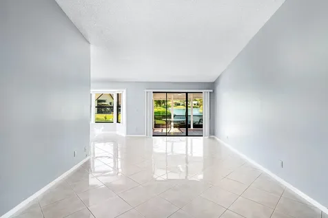 4799 Boxwood Circle Boynton Beach FL 33436
