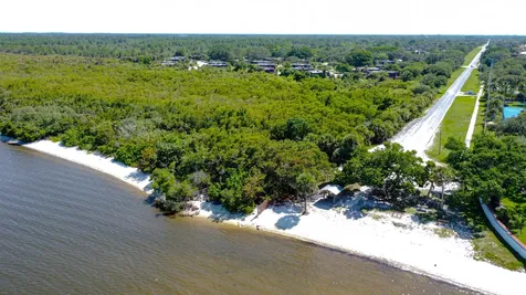 5888 SE Riverboat Drive Stuart FL 34997