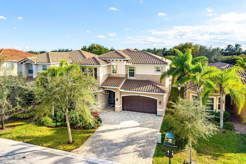 11477 Mantova Bay Circle Boynton Beach FL 33473