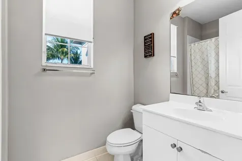 11477 Mantova Bay Circle Boynton Beach FL 33473
