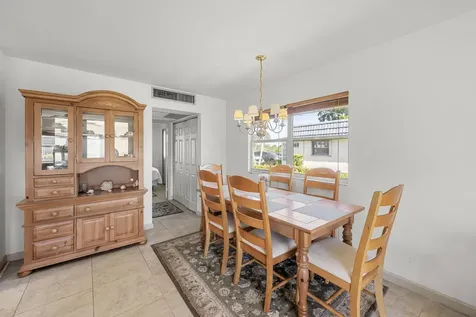 43 Waterford B Delray Beach FL 33446