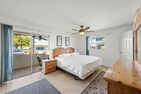 43 Waterford B Delray Beach FL 33446