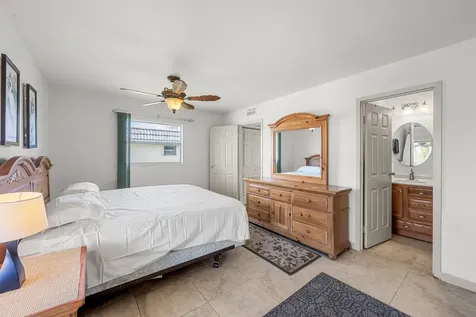 43 Waterford B Delray Beach FL 33446
