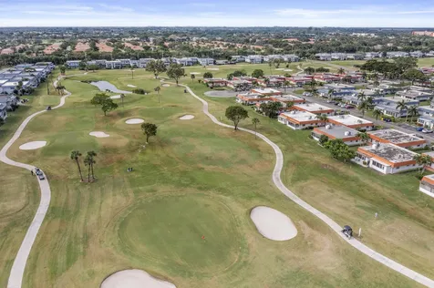 43 Waterford B Delray Beach FL 33446