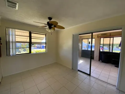 1095 Chobee Loop Okeechobee FL 34974