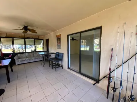 1095 Chobee Loop Okeechobee FL 34974