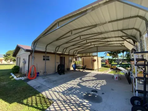 1095 Chobee Loop Okeechobee FL 34974