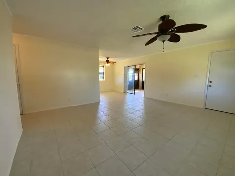 1095 Chobee Loop Okeechobee FL 34974