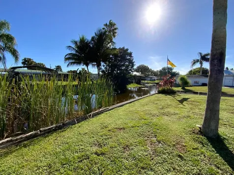1095 Chobee Loop Okeechobee FL 34974
