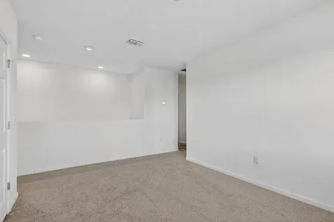 10493 Sw Toren Way Port Saint Lucie FL 34987