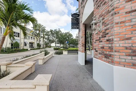 10493 Sw Toren Way Port Saint Lucie FL 34987