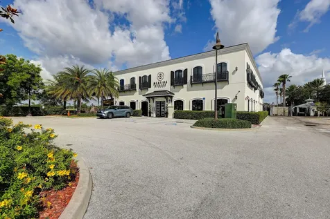 10493 Sw Toren Way Port Saint Lucie FL 34987