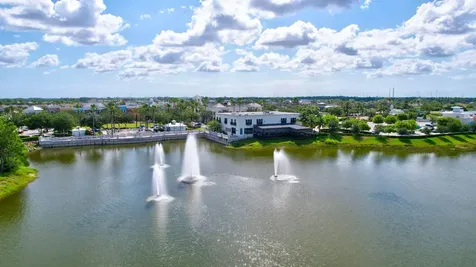 10493 Sw Toren Way Port Saint Lucie FL 34987