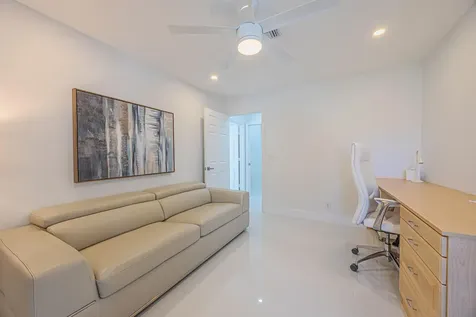 23246 L Ermitage Circle Boca Raton FL 33433