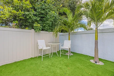 23246 L Ermitage Circle Boca Raton FL 33433